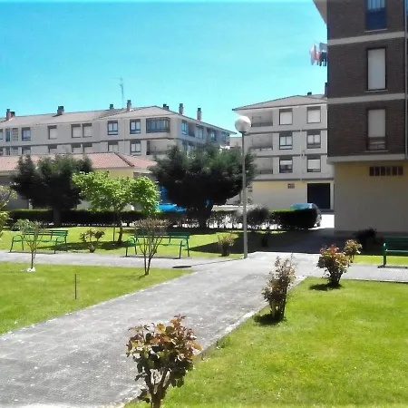 Simplistic In With Garden Villarcayo