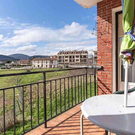 Lejlighed Simplistic In With Garden Villarcayo
