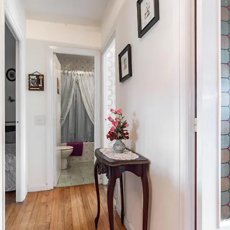 Simplistic In With Garden Lejlighed *